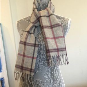 🔴 Gray Netherdale plaid scarf 100% Lambswool